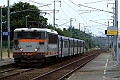 La BB 25671 + RRR sur un TER Rennes - Saint Brieuc, elle quitte la petite gare d'Yffiniac le 02.07.2008